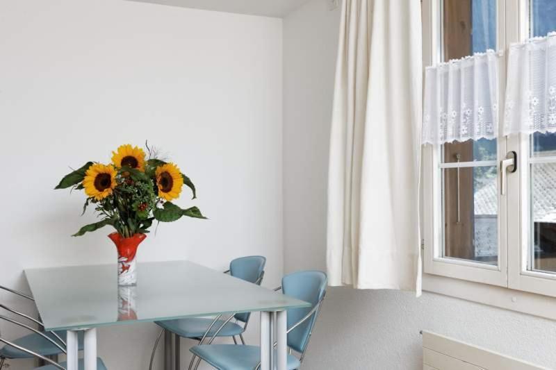 Ferienwohnung Bahnhoefli เลาเทอร์บรุนเนน ภายนอก รูปภาพ