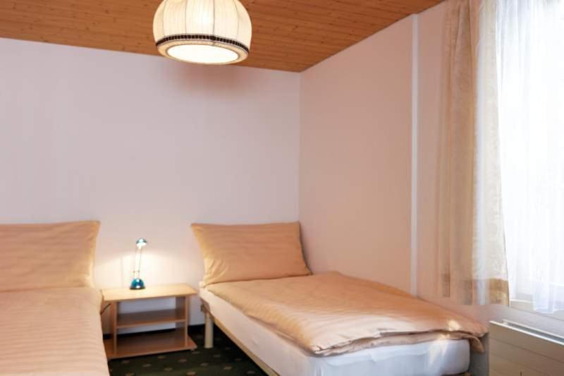 Ferienwohnung Bahnhoefli เลาเทอร์บรุนเนน ห้อง รูปภาพ